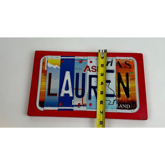 License Plate "Lauren" Folk Art Red Wood Backing Alaska - Picture 8 of 9